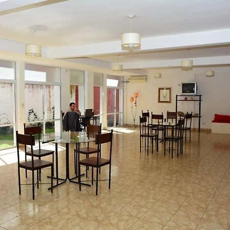 סלטה Hotel Del Pilar מראה חיצוני תמונה