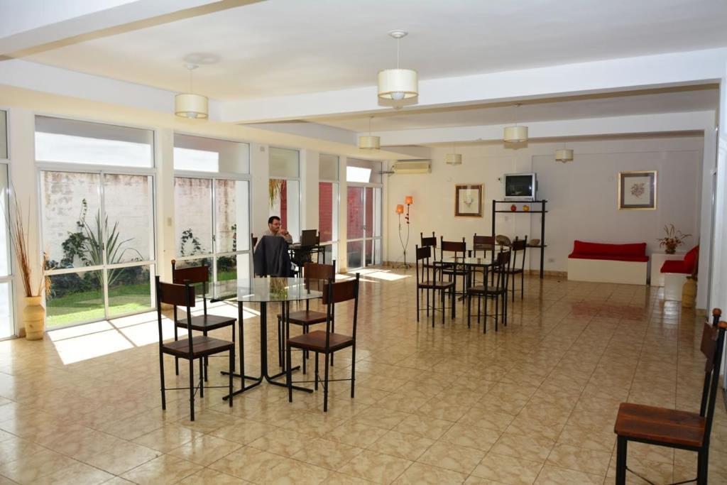 סלטה Hotel Del Pilar מראה חיצוני תמונה